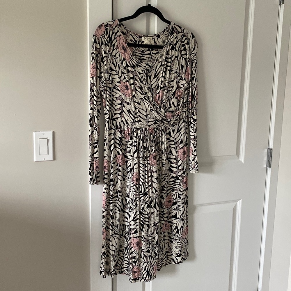Worn once Mimi Maternity Dress in size M.